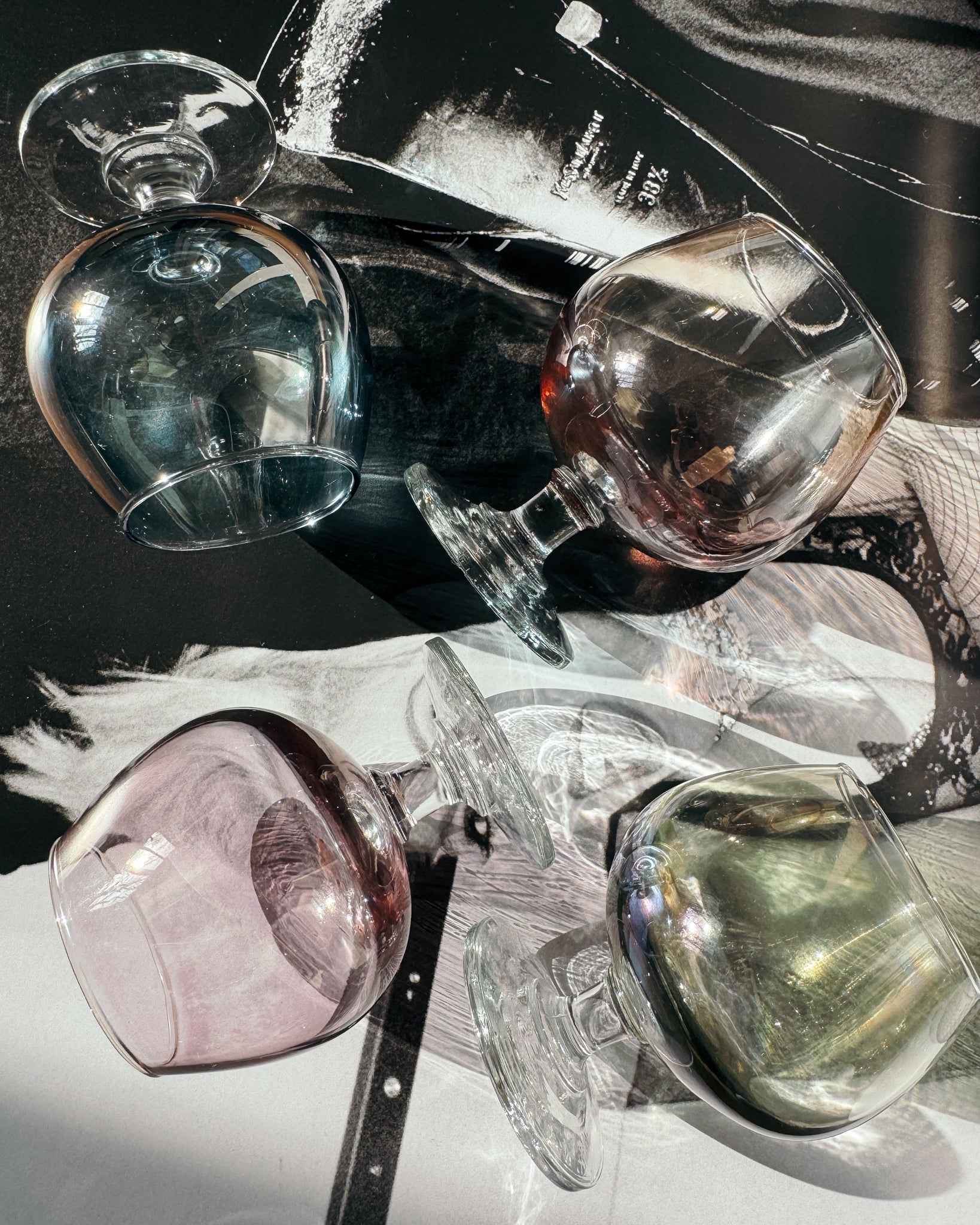 Bunte Vintage Schnapsgläser aus Rauchglas – 4er Set