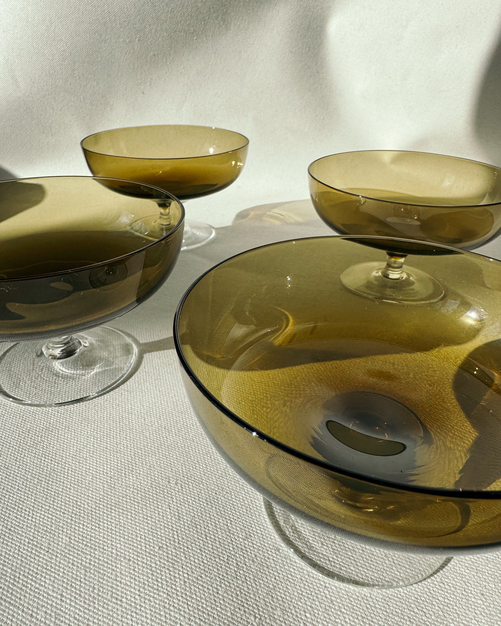 Vintage Schalen aus Rauchglas, 4er Set