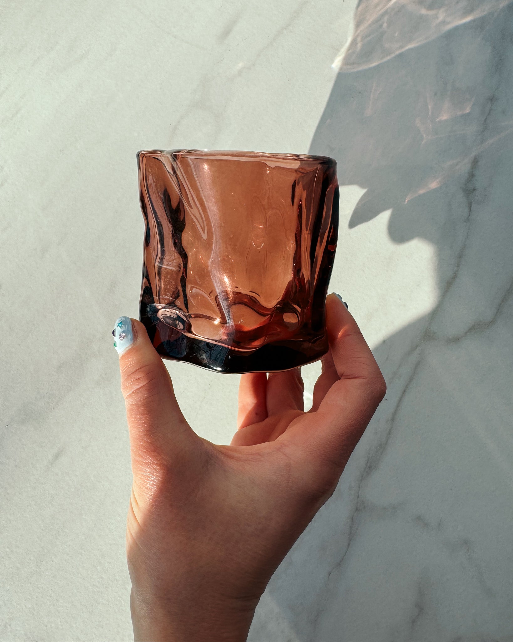 braune vintage Gläser – Some Souvenirs