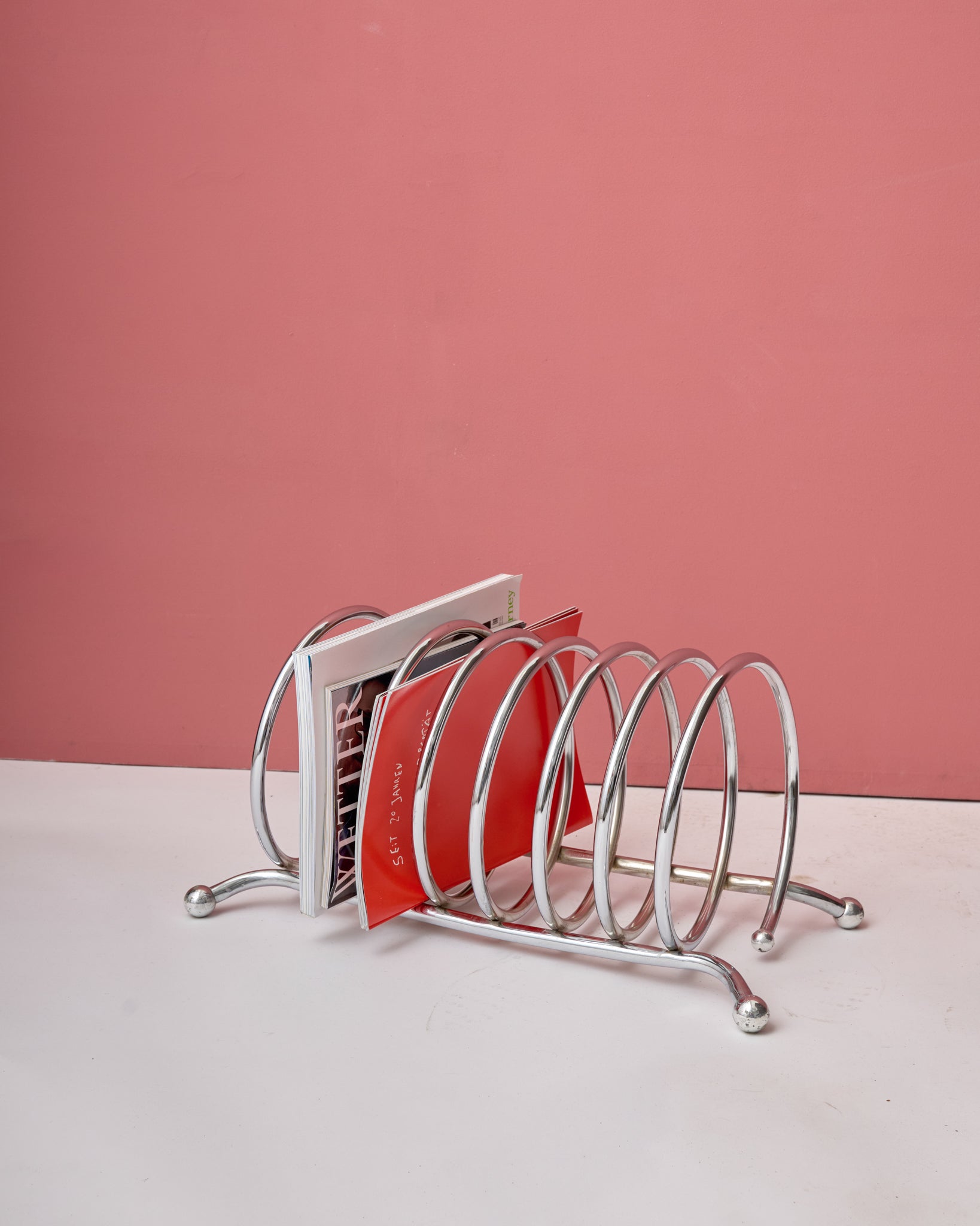 vintage chrome Zeitungsständer