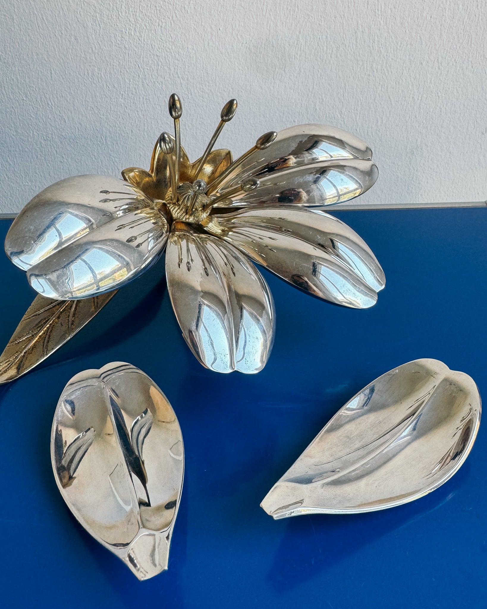 Blütenblatt Aschenbecher