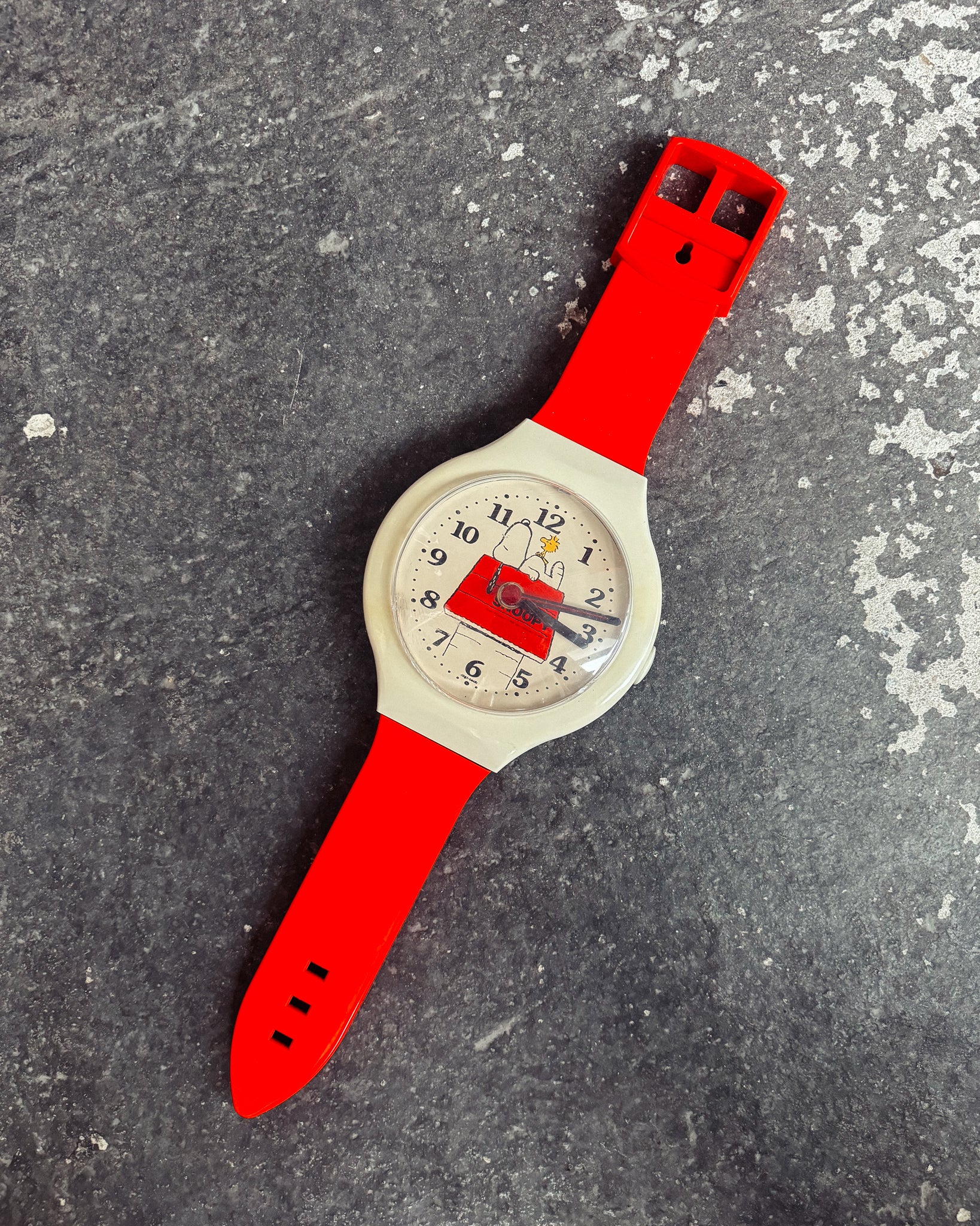 große Snoopy Wanduhr