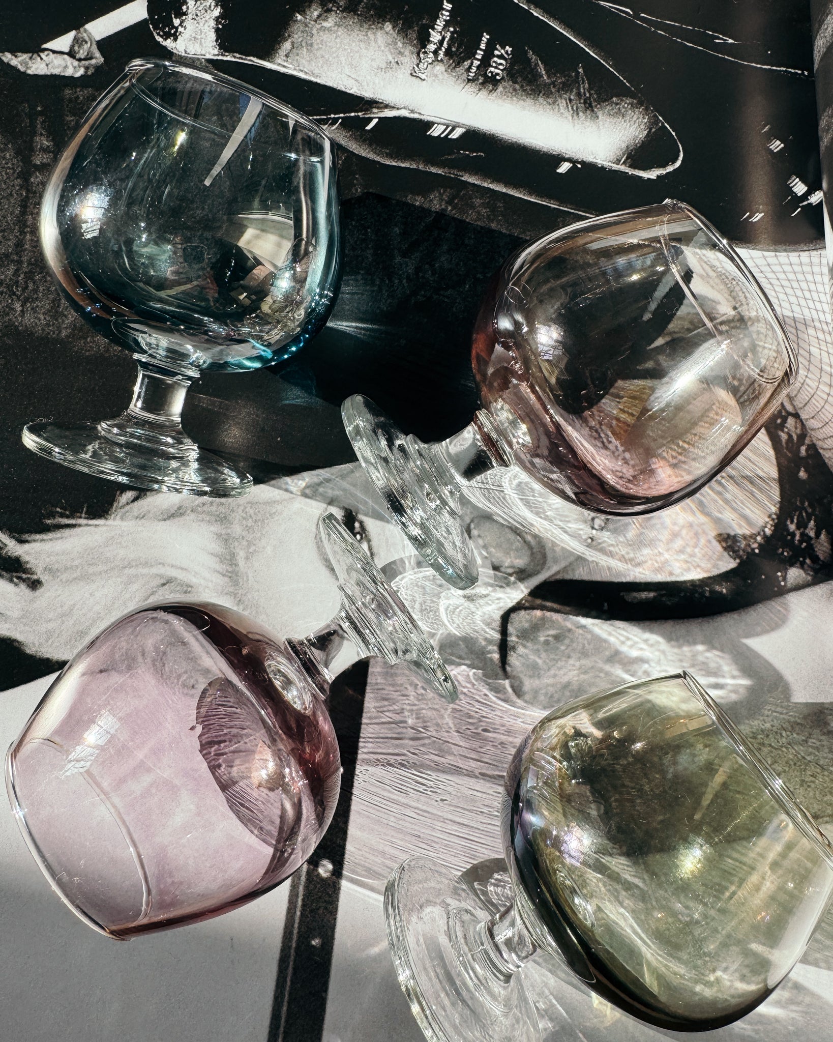 Bunte Vintage Schnapsgläser aus Rauchglas – 4er Set