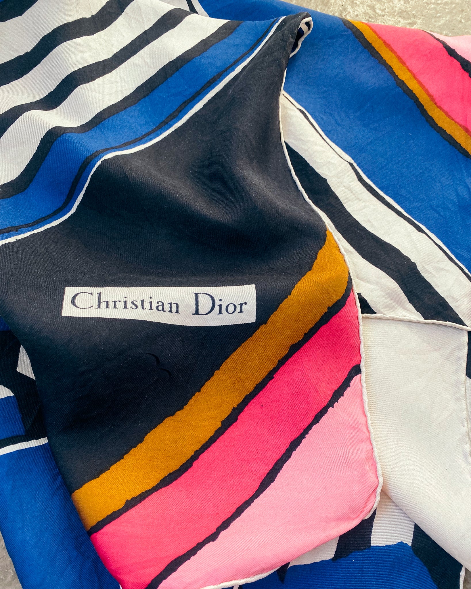 Christian Dior Seidentuch