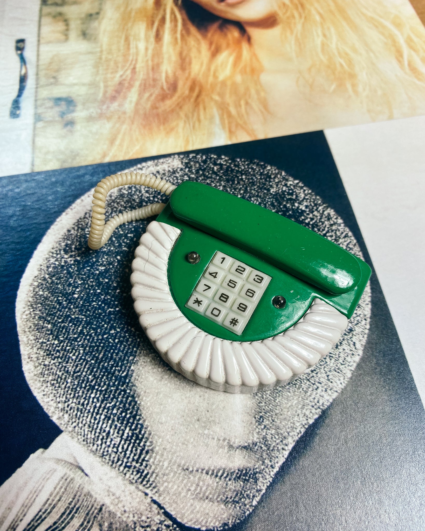 vintage Feuerzeug Telefon