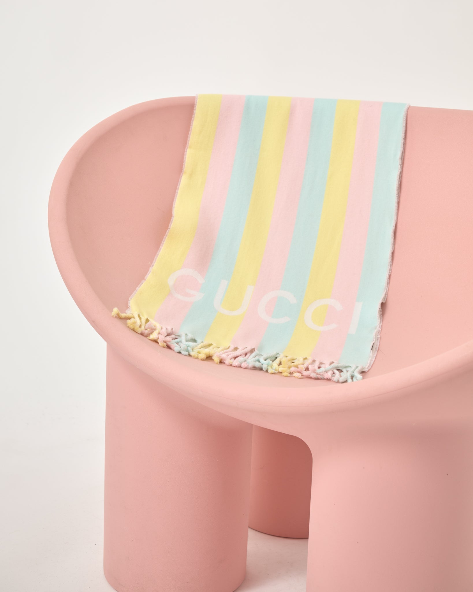 Magmadera Gucci Regenbogen Schal