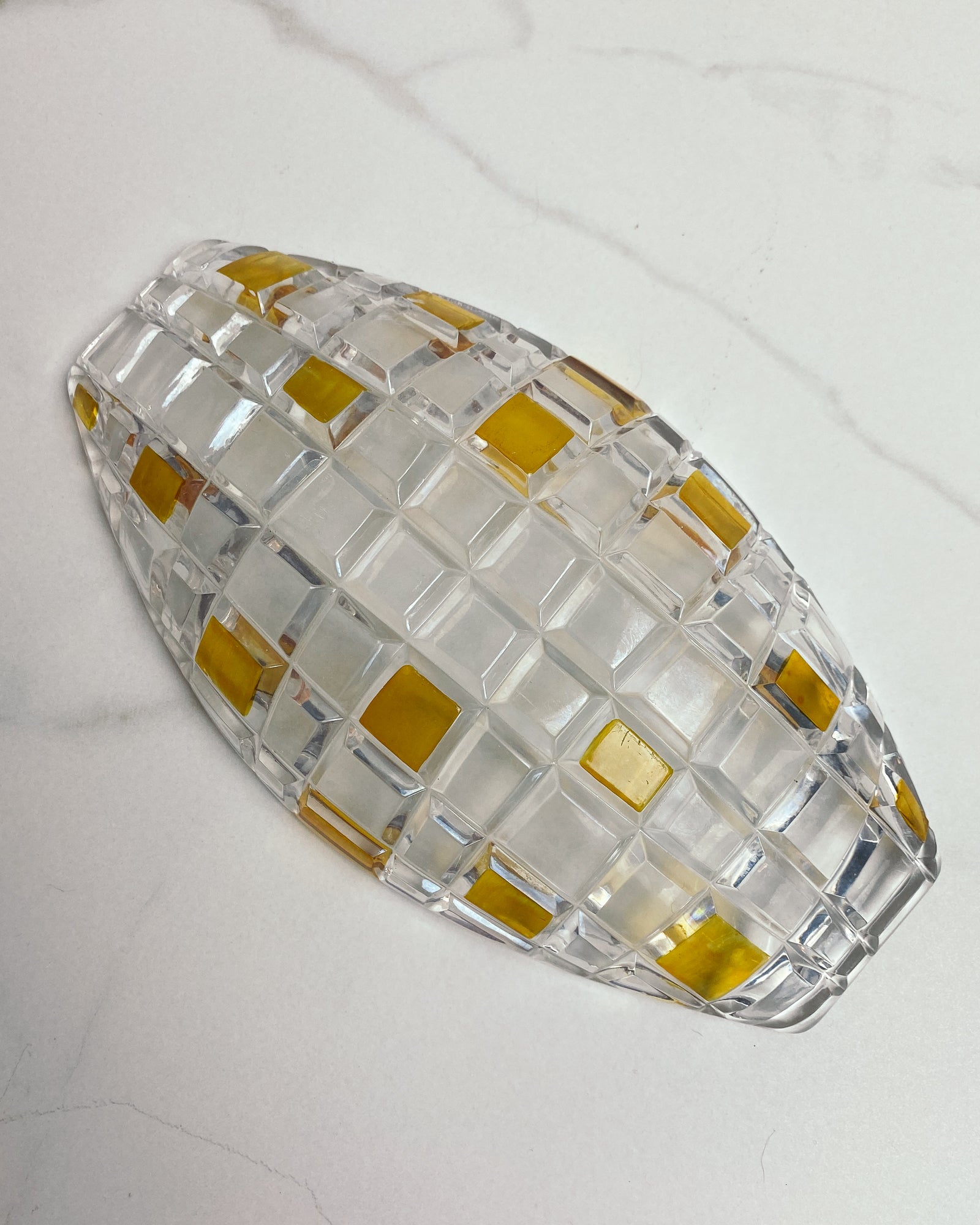 Gelbe Glasschale