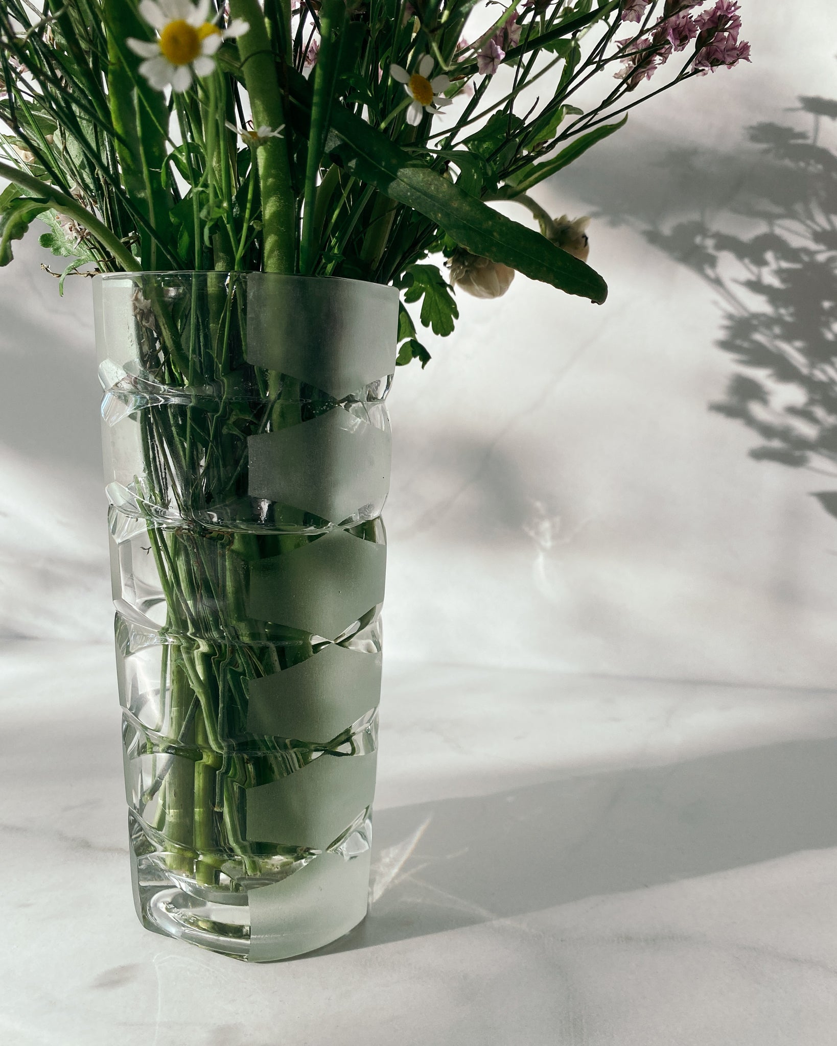 zylindrische Vase aus Glas